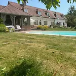 L'abreuvoir De Riviere Bed & Breakfast