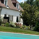 L'abreuvoir De Riviere