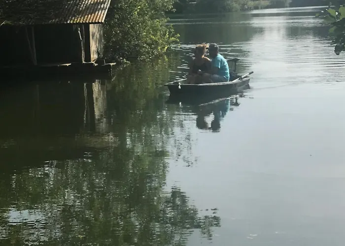 L'abreuvoir De Riviere